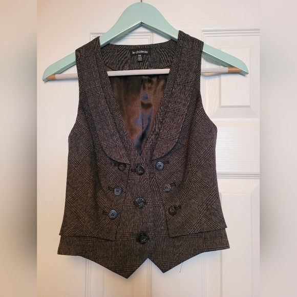 LeChateau vest - Picture 1 of 3